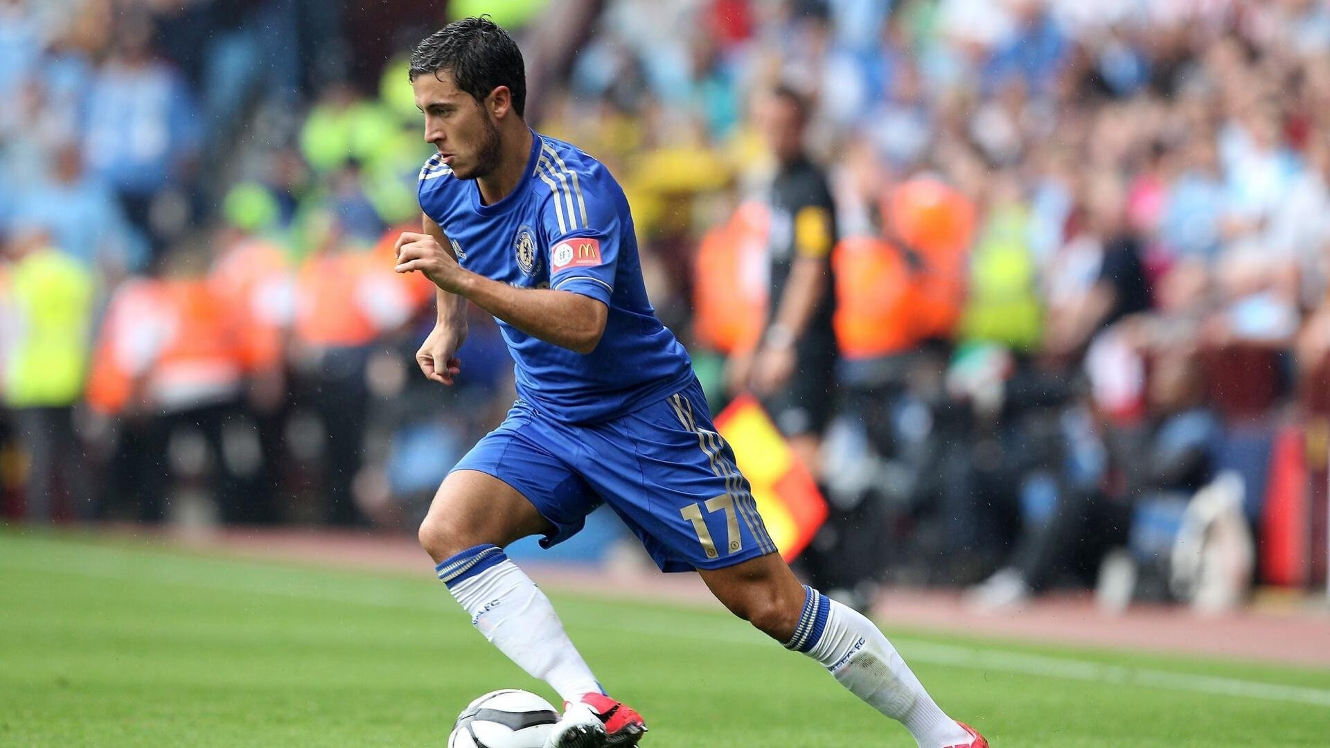 自由泳接力比利时团队默契十足，自由泳接力比赛