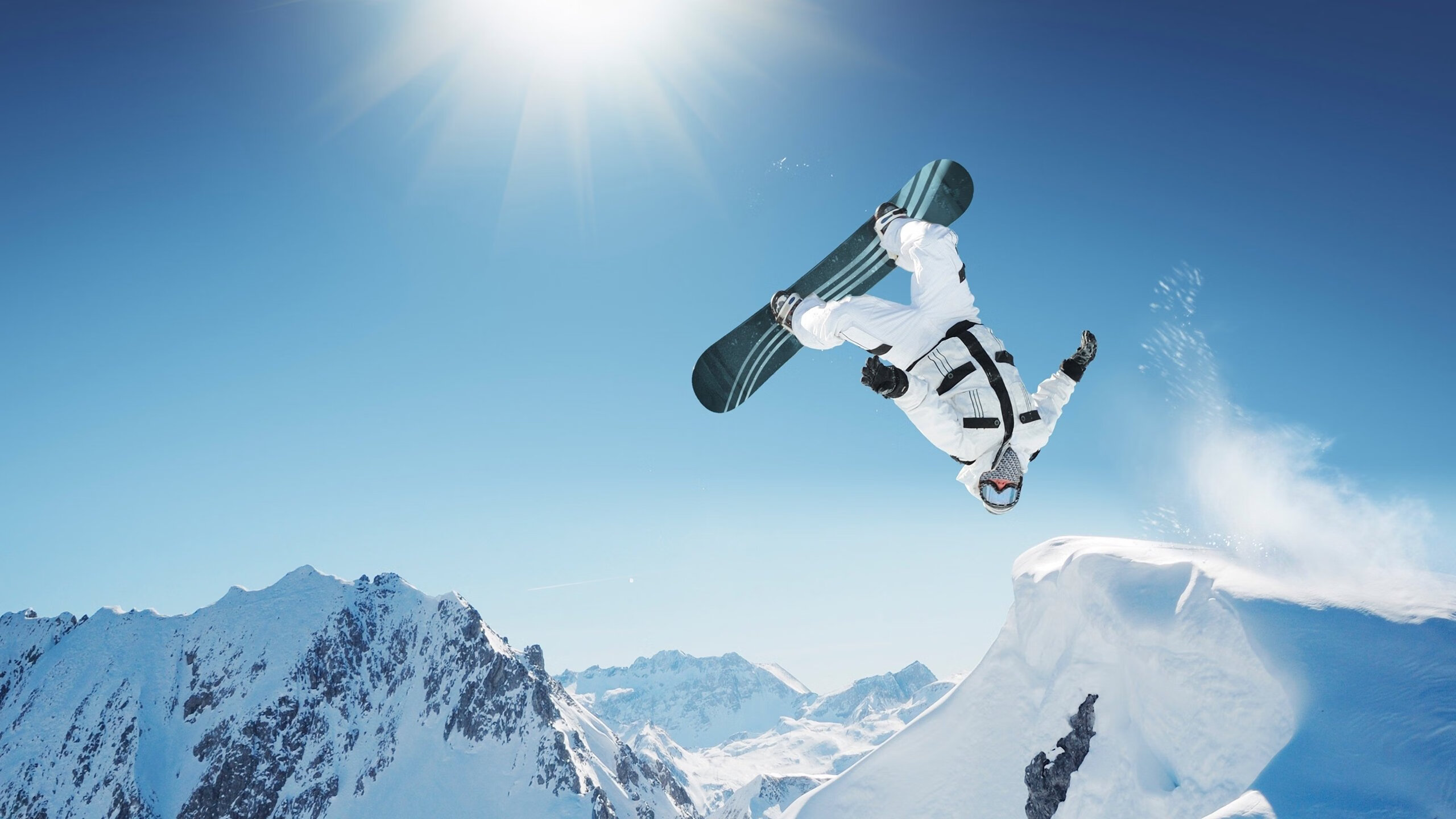 中国足球青少年足球运动热情高涨，中国青少年足球发展路径选择